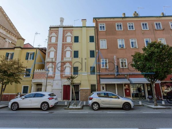 casa indipendente in vendita a Chioggia in zona Sottomarina