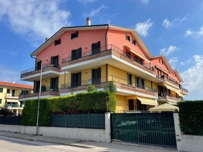 appartamento in vendita a Chioggia in zona Sottomarina