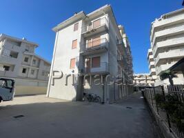 appartamento in vendita a Chioggia in zona Sottomarina