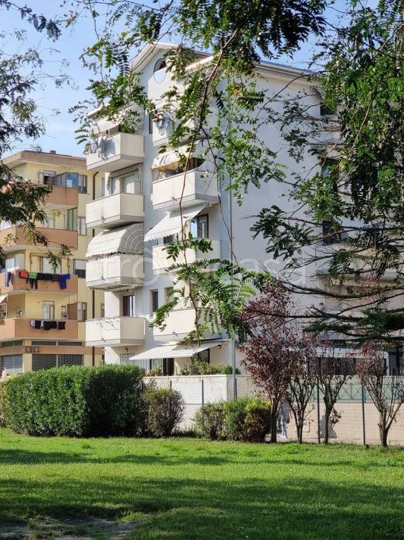 appartamento in vendita a Chioggia in zona Sottomarina