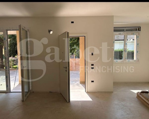 appartamento in vendita a Chioggia in zona Sottomarina