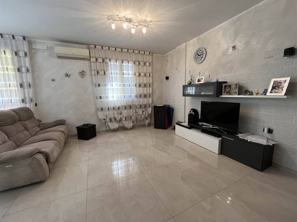 casa indipendente in vendita a Chioggia in zona Sant'Anna di Chioggia