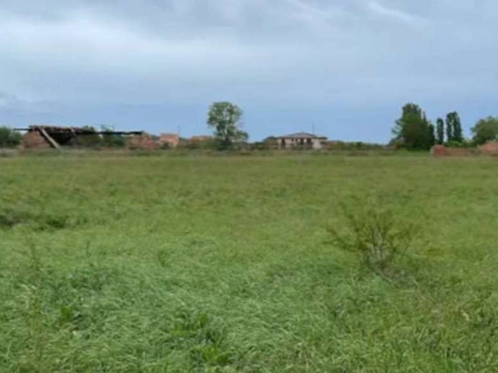 terreno agricolo in vendita a Chioggia in zona Brondolo