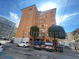 appartamento in vendita a Chioggia in zona Sottomarina