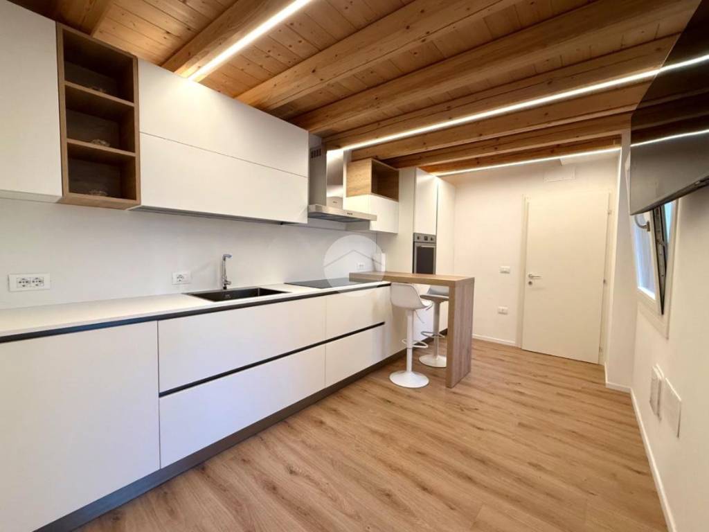 casa indipendente in vendita a Chioggia in zona Sottomarina