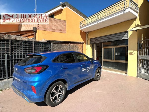 locale di sgombero in vendita a Chioggia in zona Sottomarina