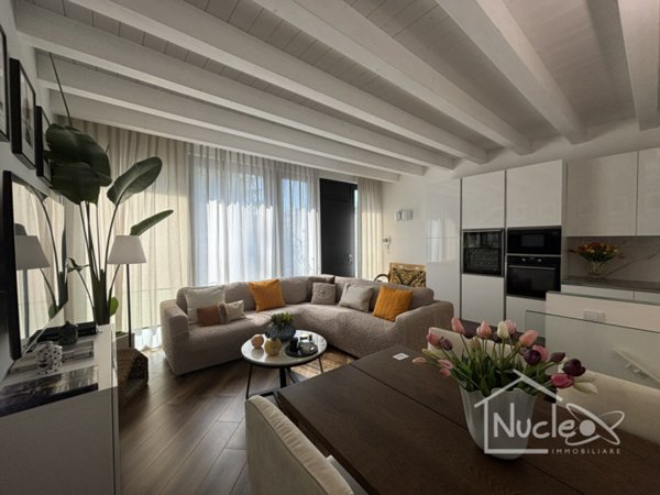 casa indipendente in vendita a Chioggia in zona Sottomarina