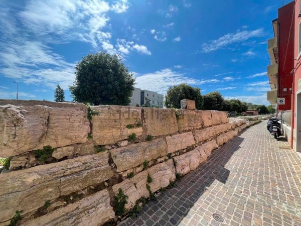 casa indipendente in vendita a Chioggia in zona Sottomarina