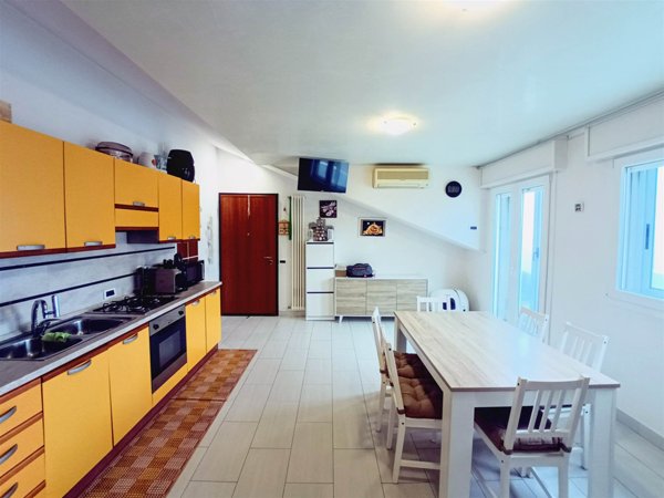 appartamento in vendita a Chioggia in zona Sottomarina