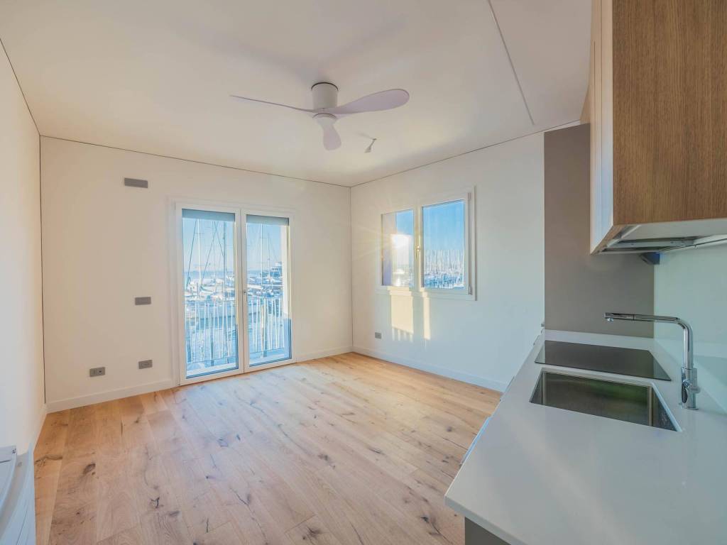 appartamento in vendita a Chioggia in zona Sottomarina