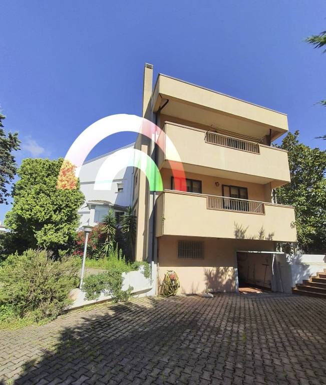 casa indipendente in vendita a Chioggia in zona Sottomarina