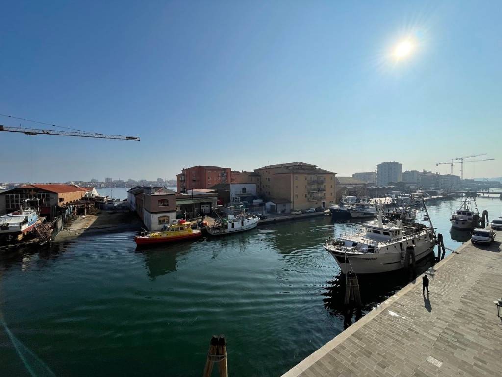 appartamento in vendita a Chioggia in zona Sottomarina