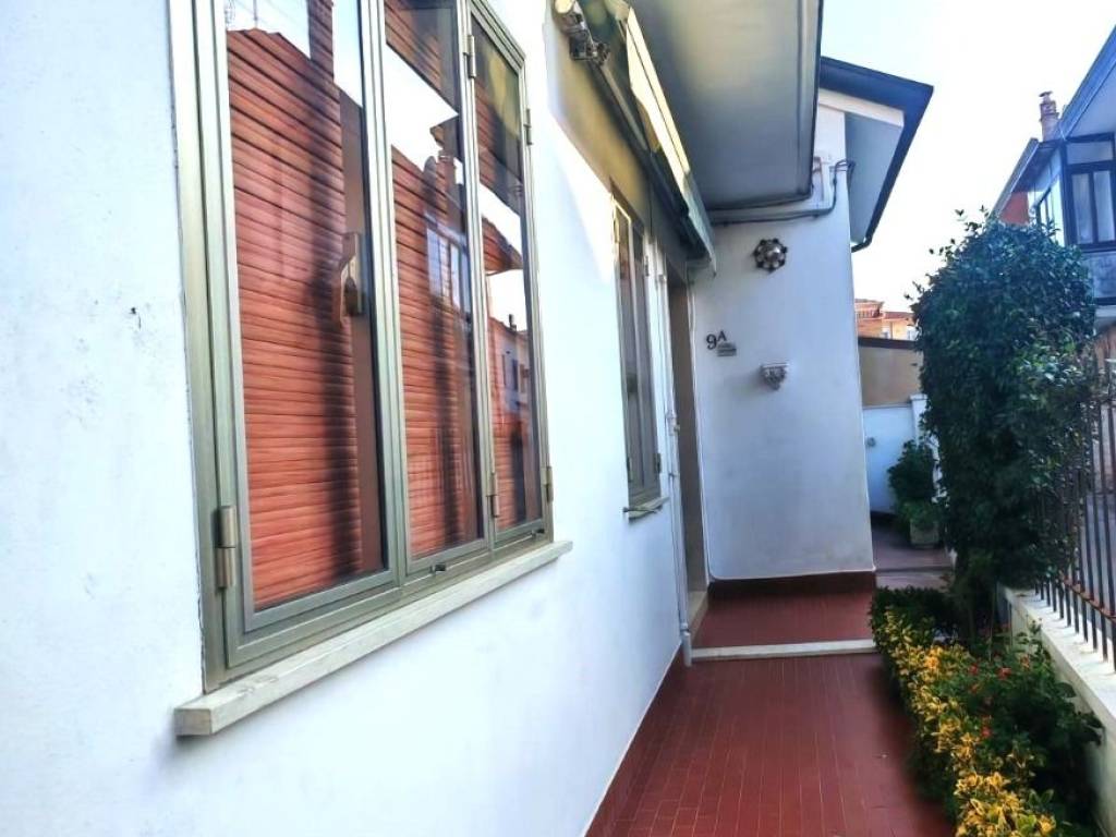 casa indipendente in vendita a Chioggia in zona Sottomarina