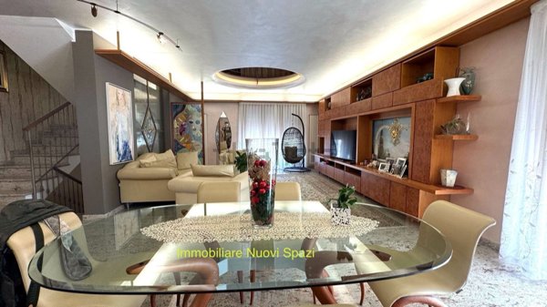 casa indipendente in vendita a Chioggia in zona Sottomarina