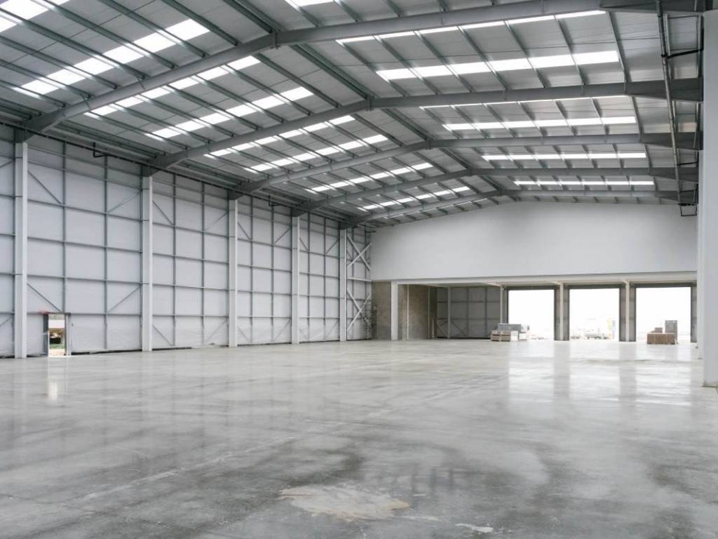 locale commerciale in vendita a Chioggia in zona Sottomarina