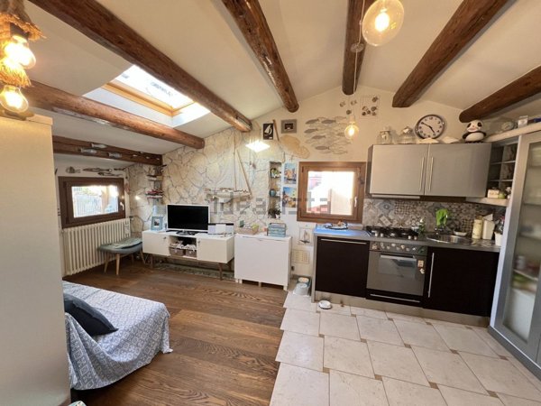 appartamento in vendita a Chioggia in zona Sottomarina