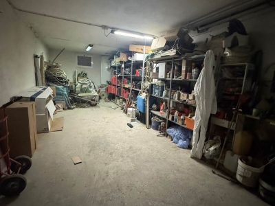 locale di sgombero in vendita a Chioggia