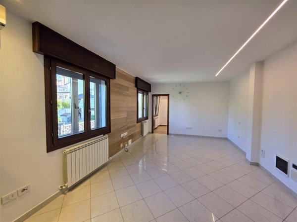 appartamento in vendita a Chioggia in zona Sottomarina