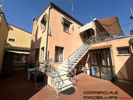 appartamento in vendita a Chioggia in zona Sottomarina