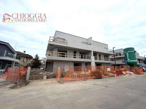 casa indipendente in vendita a Chioggia in zona Sottomarina