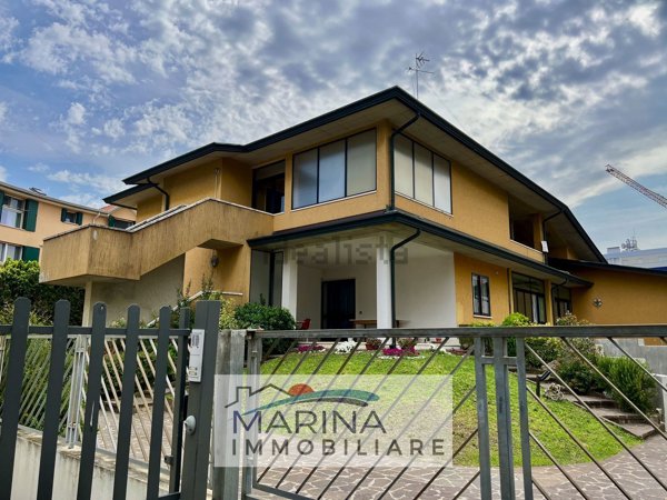 quadrivano in vendita a Chioggia