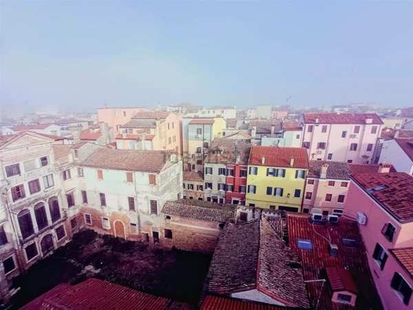 casa indipendente in vendita a Chioggia