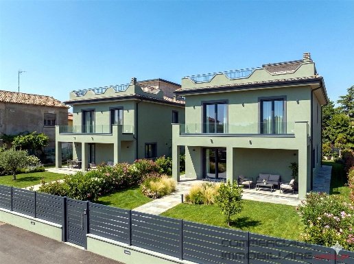 casa indipendente in vendita a Chioggia in zona Cavanella d'Adige