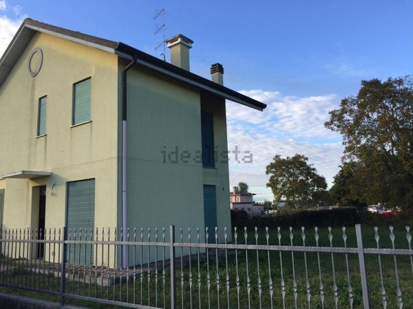 casa indipendente in vendita a Chioggia