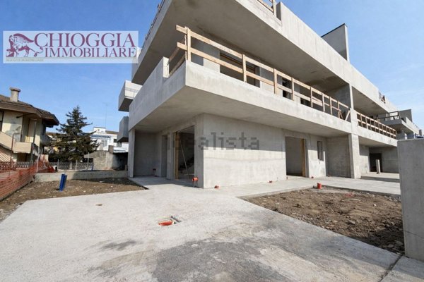 casa indipendente in vendita a Chioggia in zona Sottomarina
