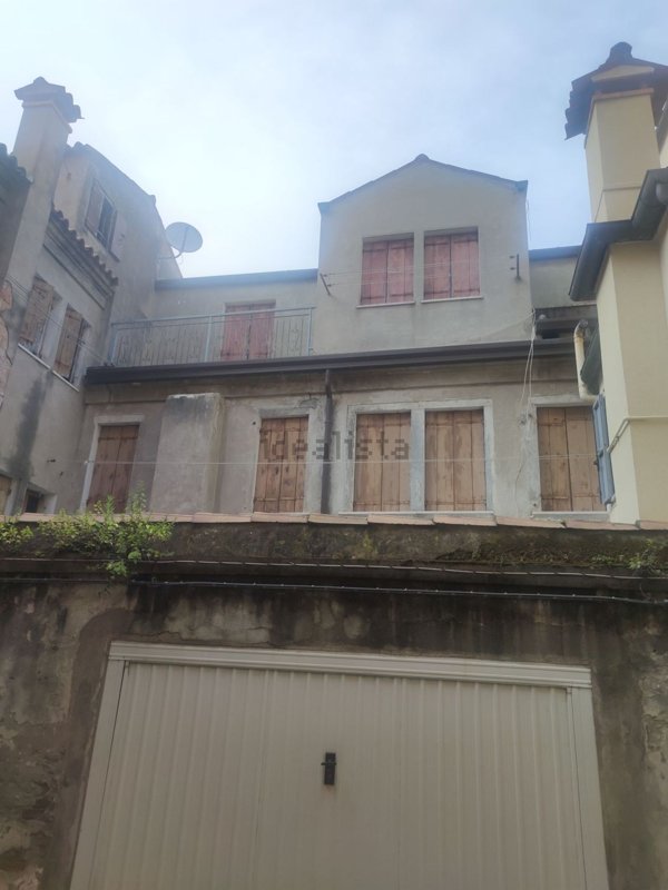 casa indipendente in vendita a Chioggia