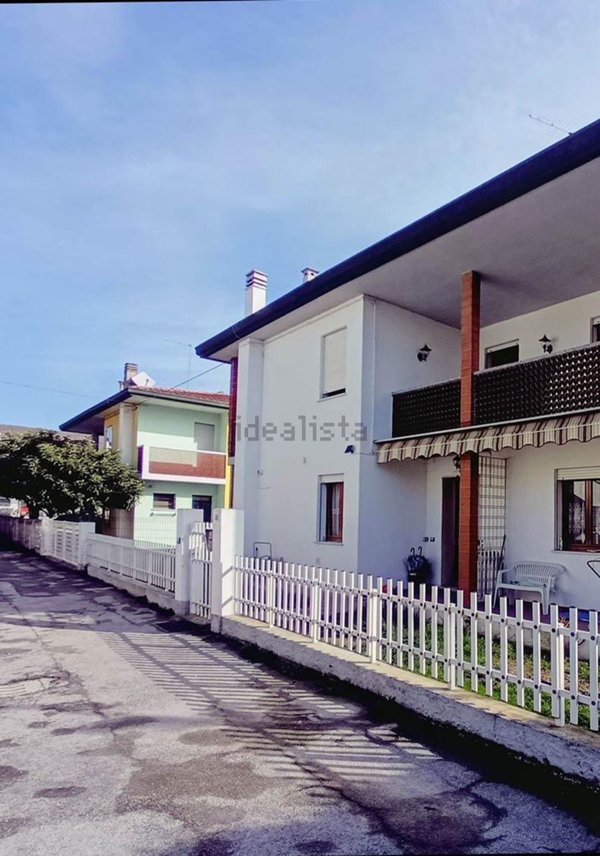 casa indipendente in vendita a Chioggia in zona Valli