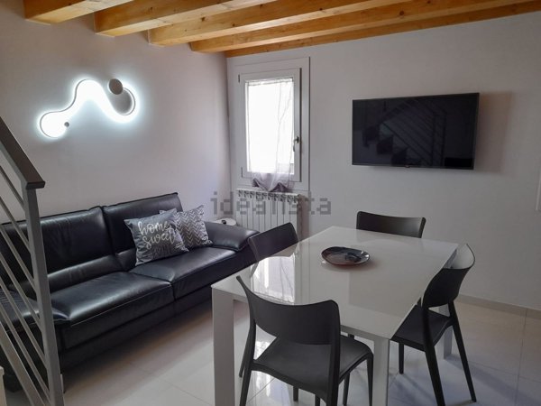 casa indipendente in vendita a Chioggia in zona Sottomarina