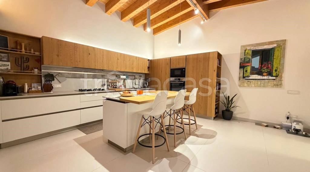 appartamento in vendita a Chioggia in zona Sottomarina