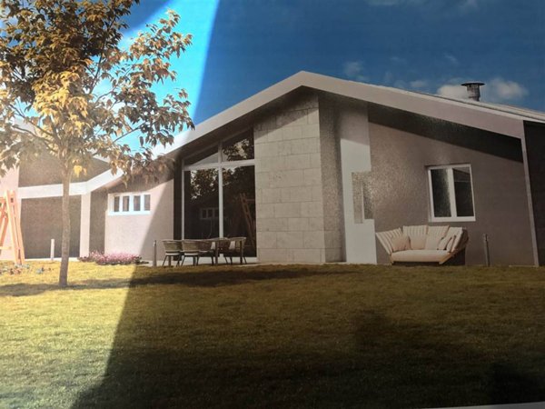 casa indipendente in vendita a Chioggia in zona Brondolo