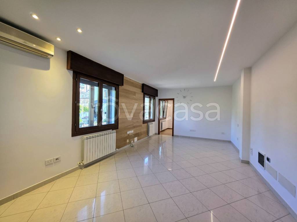 appartamento in vendita a Chioggia in zona Sottomarina