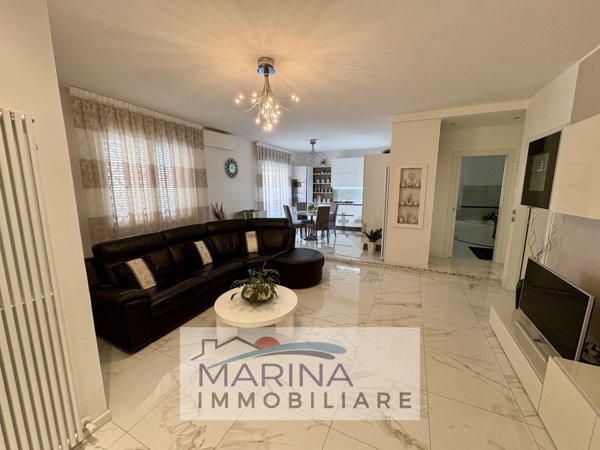 appartamento in vendita a Chioggia in zona Sottomarina