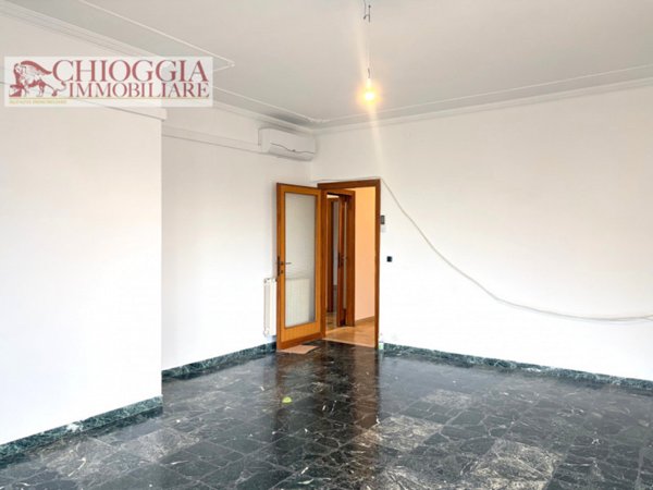 appartamento in vendita a Chioggia in zona Sottomarina