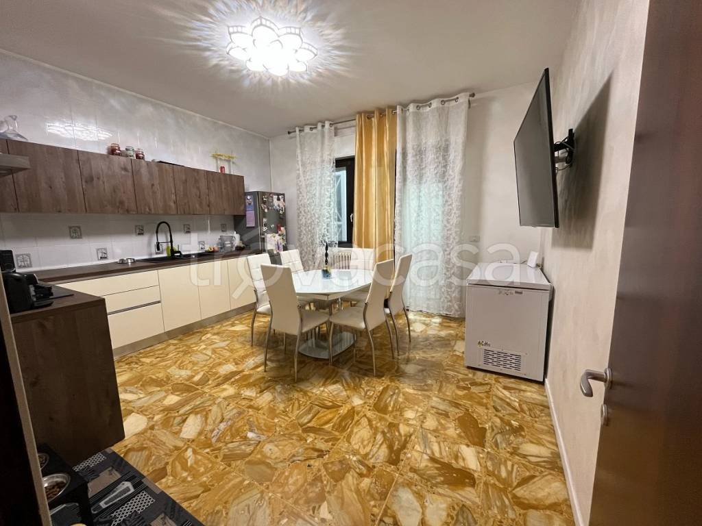 appartamento in vendita a Chioggia in zona Sottomarina