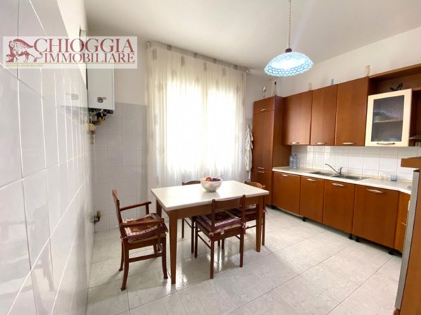 appartamento in vendita a Chioggia in zona Sottomarina