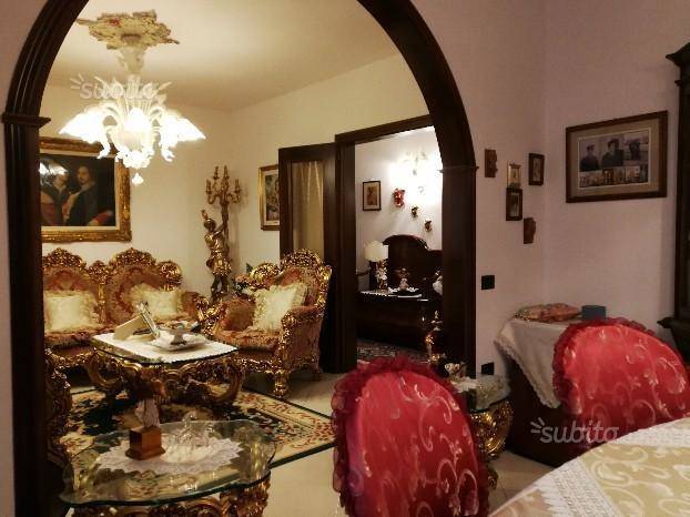 casa indipendente in vendita a Chioggia in zona Sottomarina