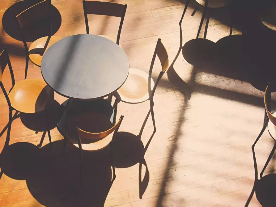 negozio in vendita a Chioggia in zona Sottomarina