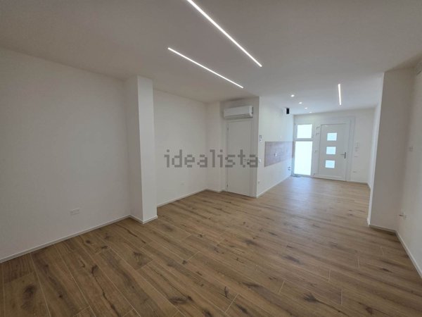 appartamento in vendita a Chioggia in zona Sottomarina