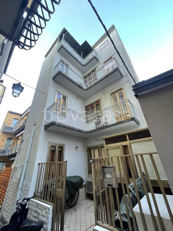 casa indipendente in vendita a Chioggia in zona Sottomarina