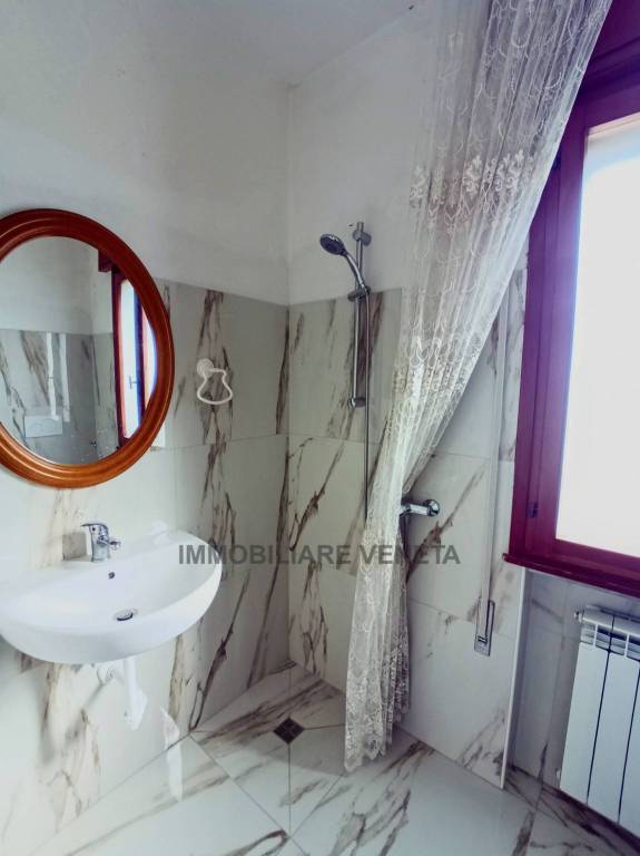 casa indipendente in vendita a Chioggia in zona Valli