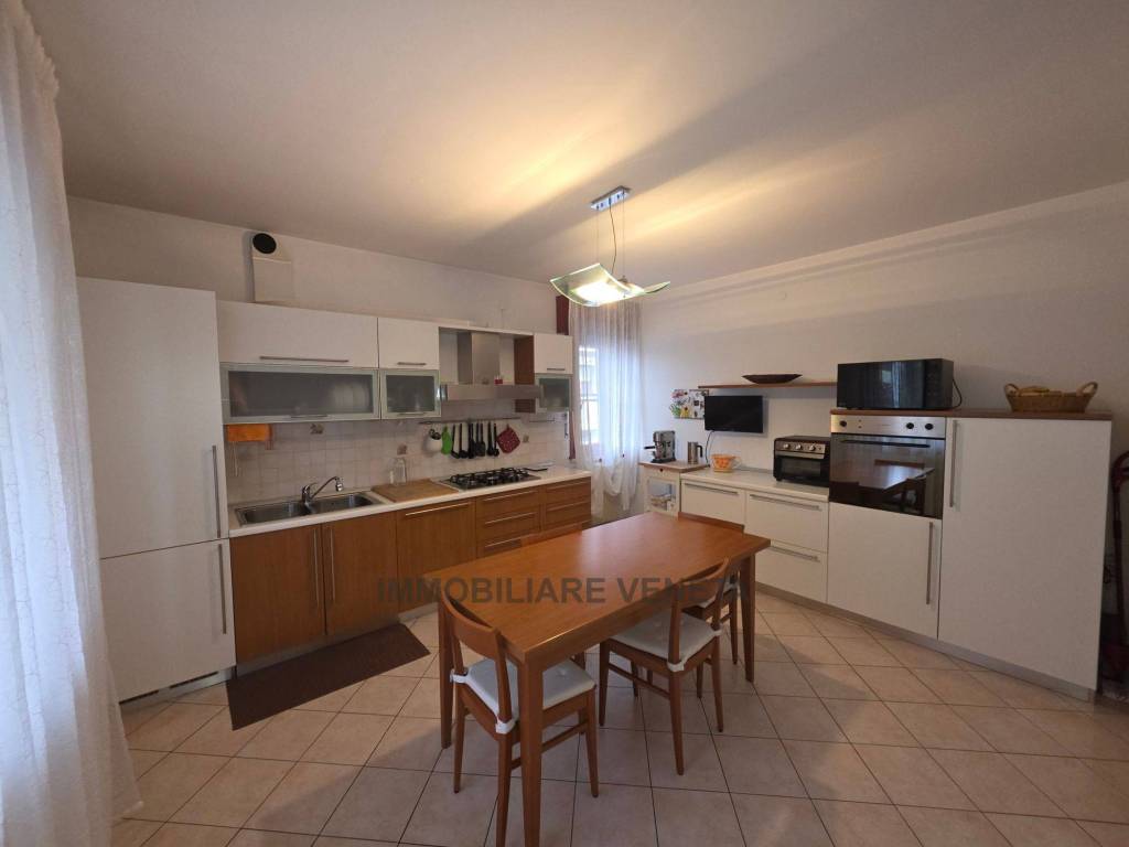 casa indipendente in vendita a Chioggia