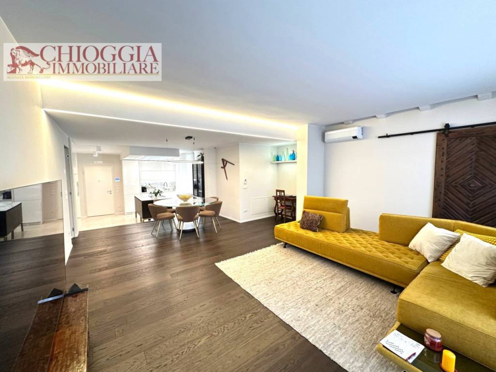 appartamento in vendita a Chioggia in zona Sottomarina