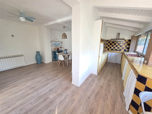 appartamento in vendita a Chioggia in zona Cavanella d'Adige