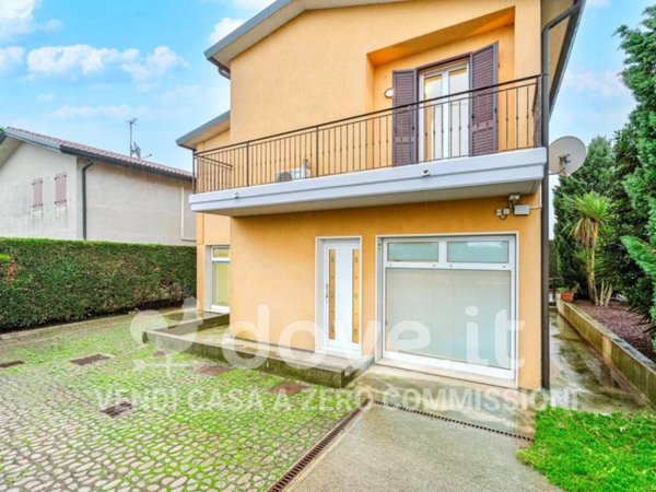 casa indipendente in vendita a Chioggia in zona Valli