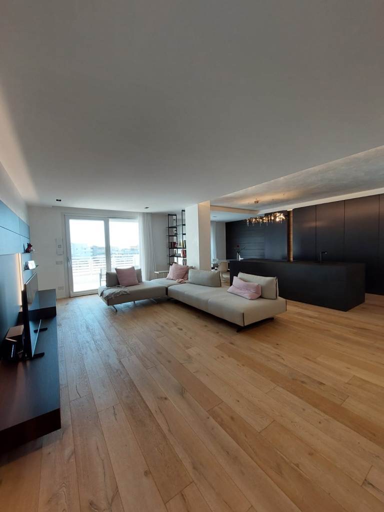 appartamento in vendita a Chioggia in zona Sottomarina