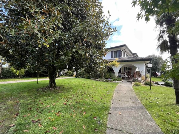 casa indipendente in vendita a Chioggia